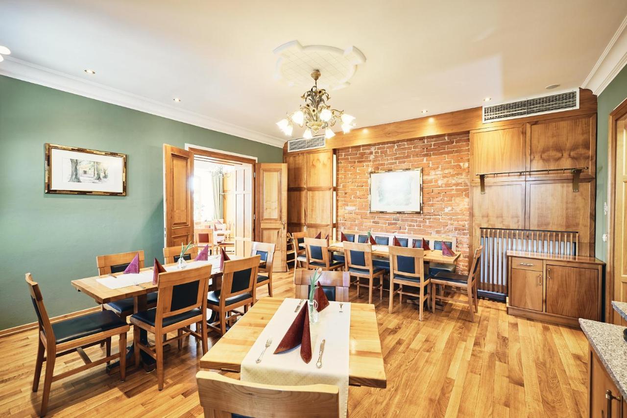 פסאו Hotel & Restaurant Waldschloss מראה חיצוני תמונה