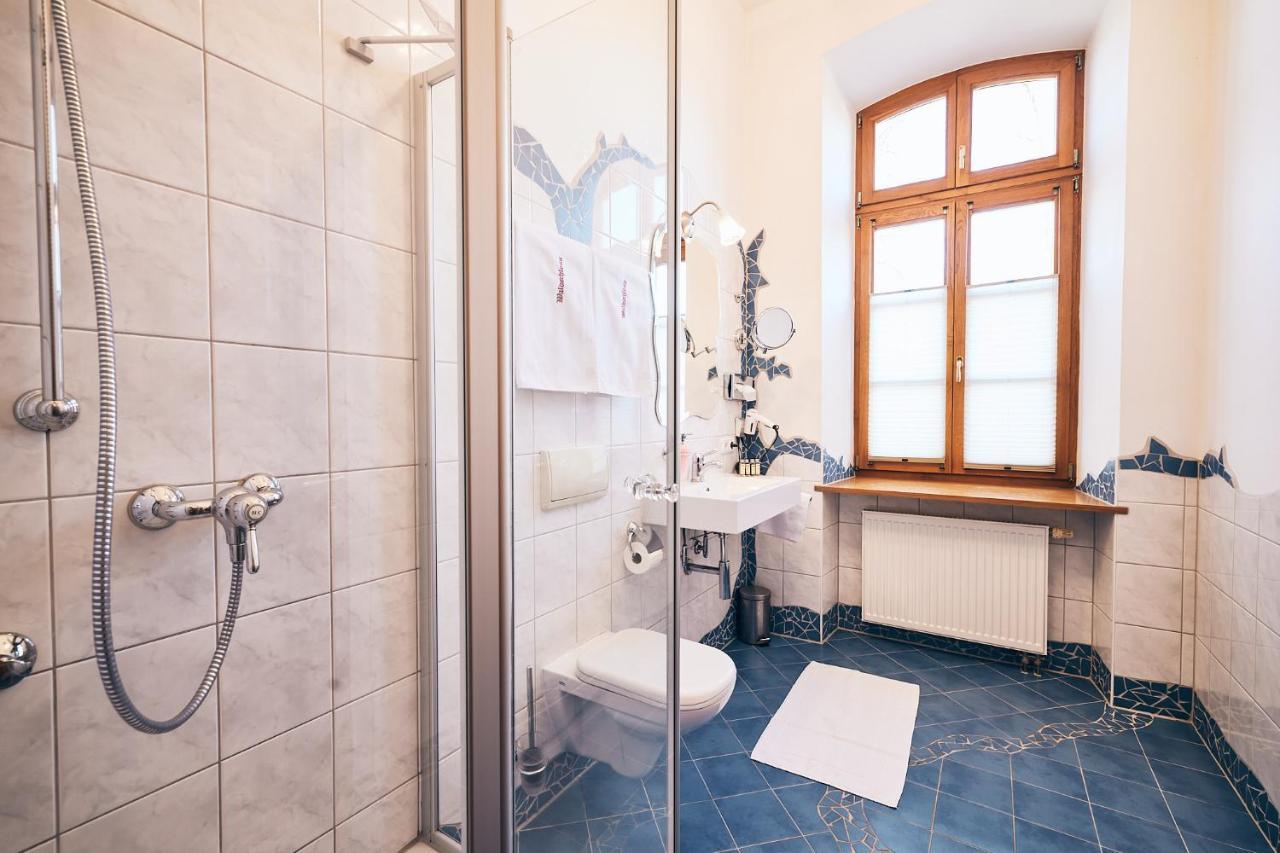 פסאו Hotel & Restaurant Waldschloss מראה חיצוני תמונה
